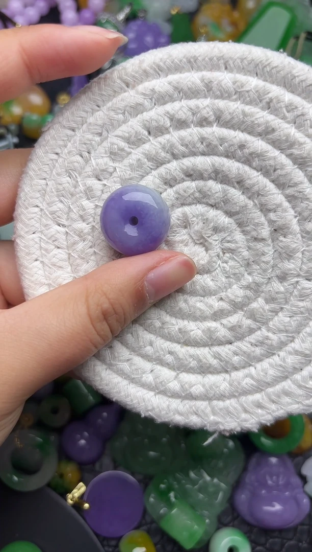 颈饰未镶嵌翡翠缅甸翡翠吊坠