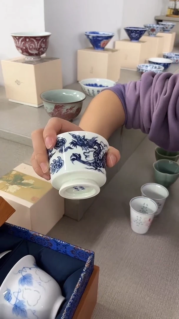 景德镇高温瓷龙马蹄主人杯