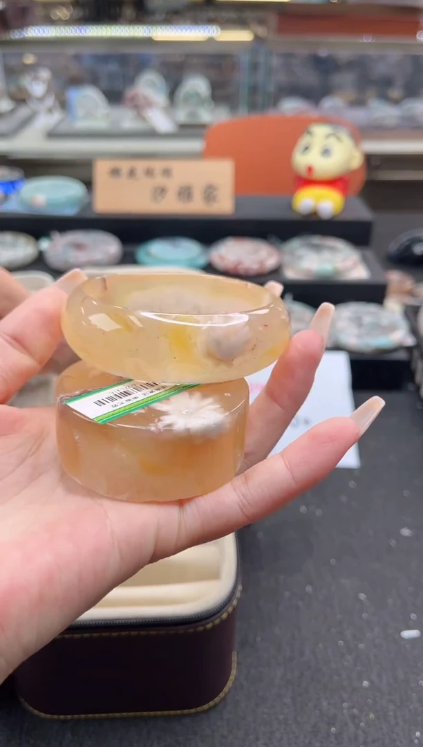 石英质玉手镯未镶嵌60圈口（赠品镯心）6975416