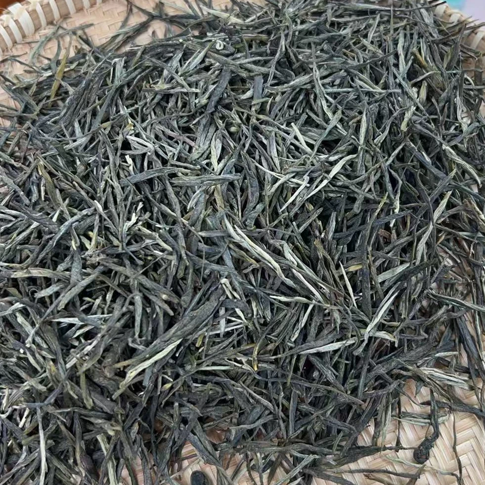 【240】2025年 凤庆松针古树头春 散茶 绿茶