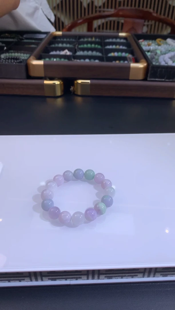 未镶嵌定制翡翠小*翡翠
