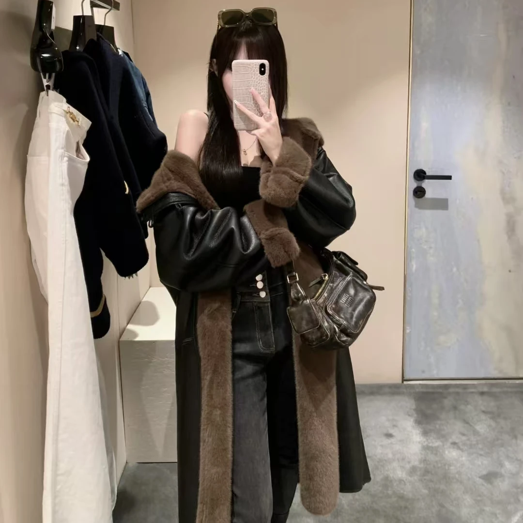 连帽皮毛一体长款机车外套黑色宽松