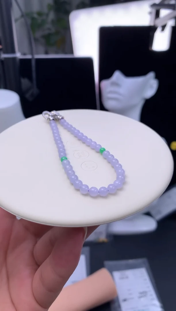 未镶嵌摆件翡翠大**妞48小时鉴赏期 退货不扣服务费