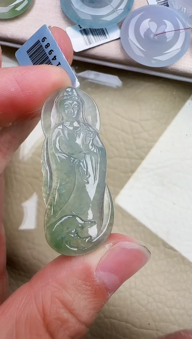 翡翠未镶嵌颈饰缅甸翡翠a货