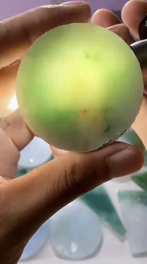 翡翠未镶嵌颈饰翡翠677