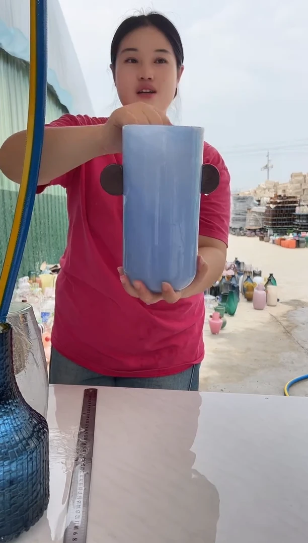 现代客厅摆件玻璃花瓶