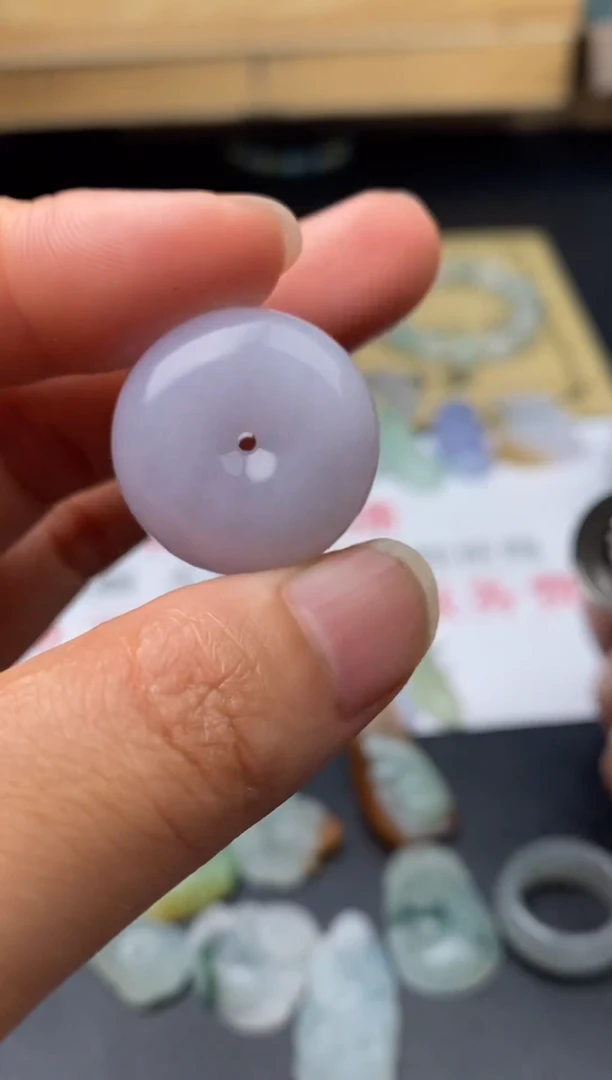 定制翡翠未镶嵌翡翠毛货发货发一个