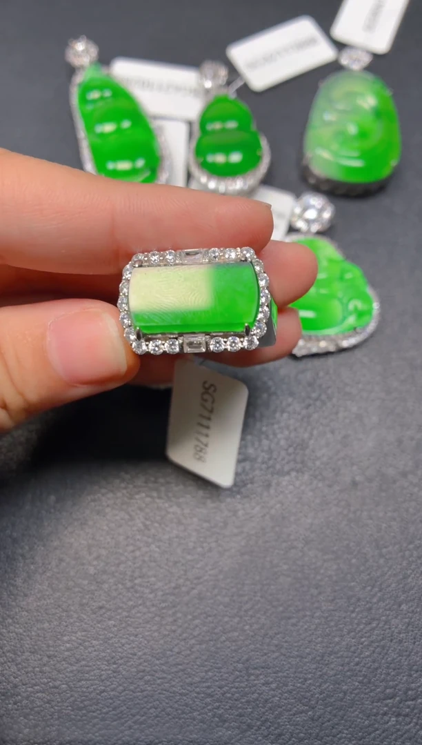 颈饰银S925镶嵌翡翠1