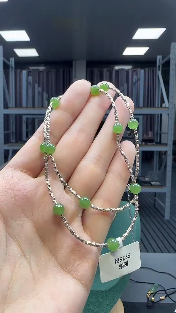 银S925镶嵌和田玉挂件1