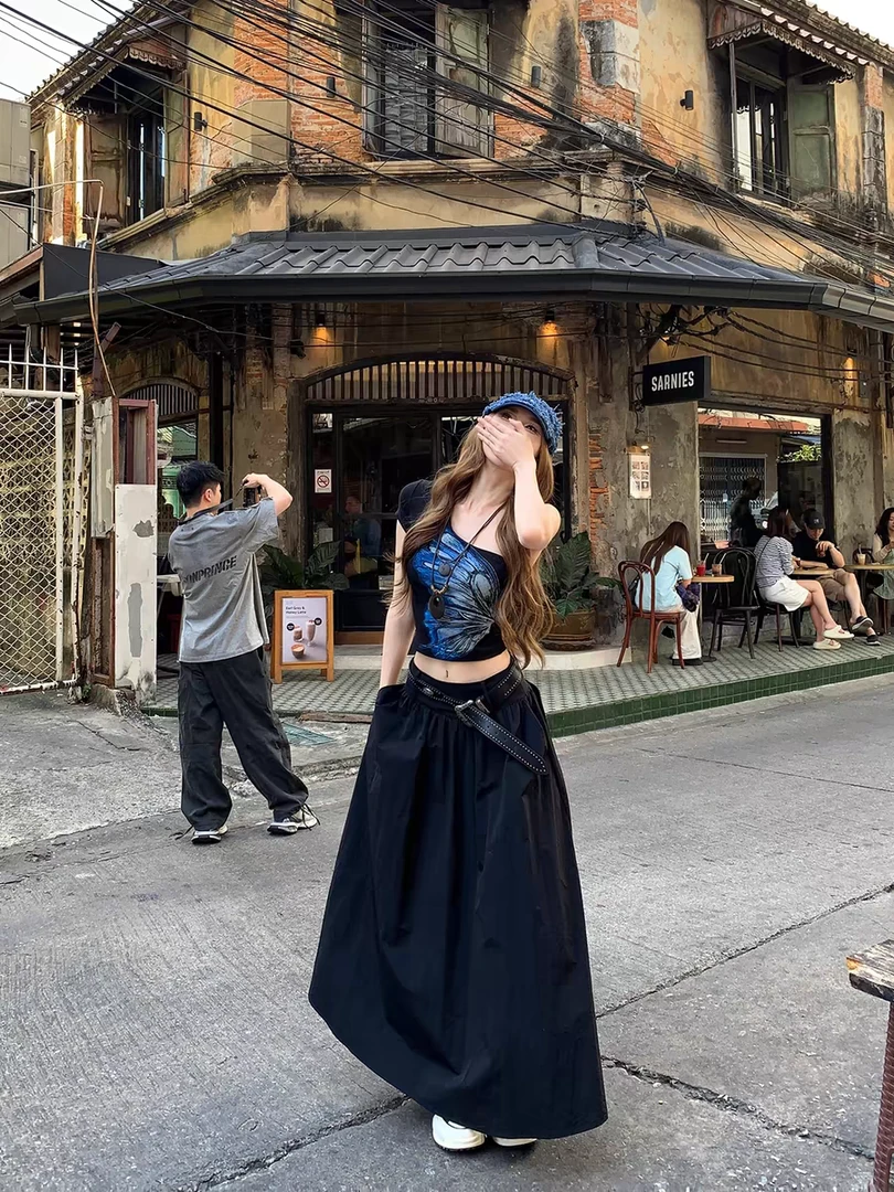 美式辣妹蝴蝶印花斜肩短袖t恤女夏季设计感修身显瘦露肩短款上衣