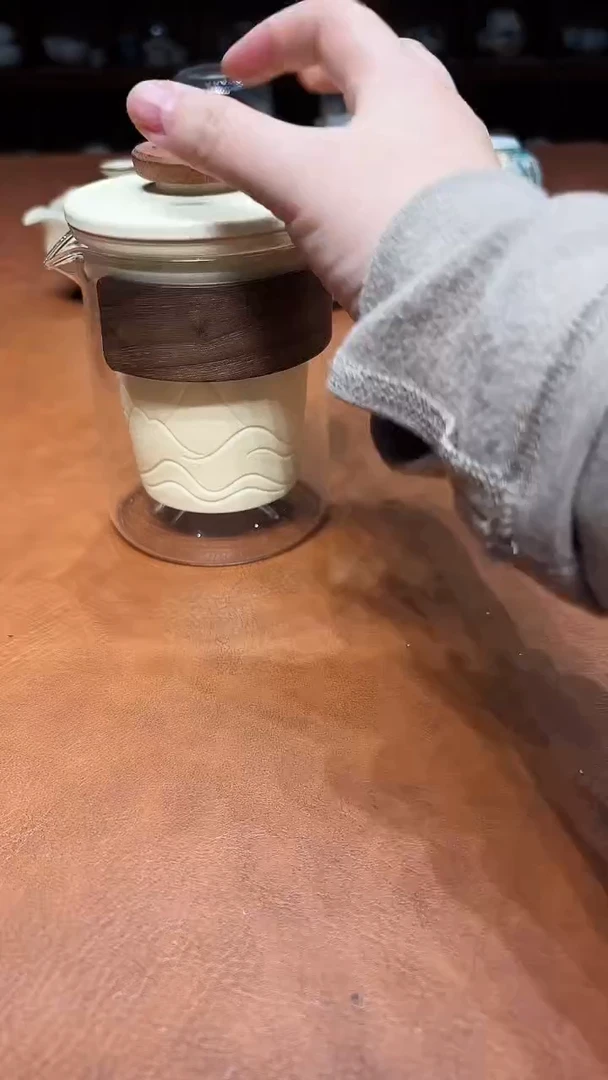 261高雅艺术瓷简单清