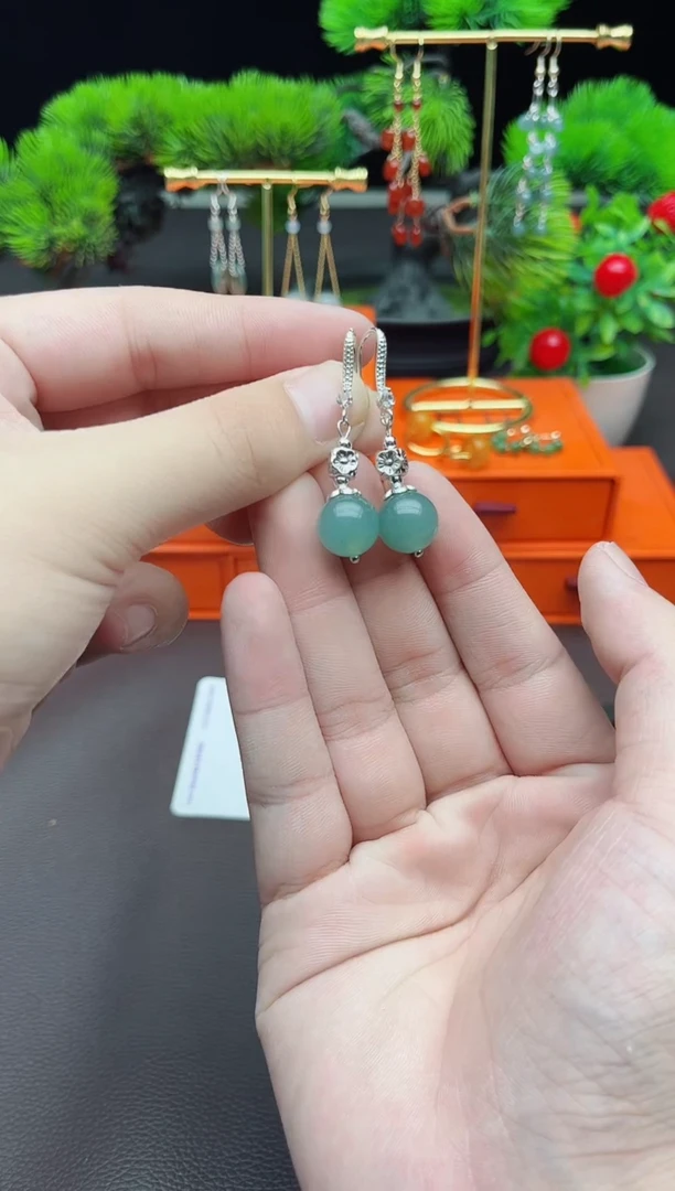 石英质玉（天山翠）银S925镶嵌耳饰435