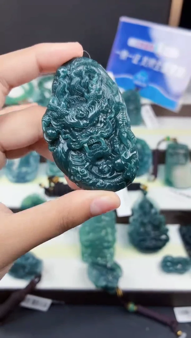 颈饰未镶嵌翡翠DLZ25121799