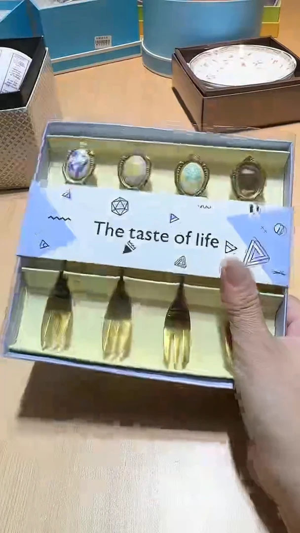 【闪购商品】瓷片锅碗瓢盆一件不剩