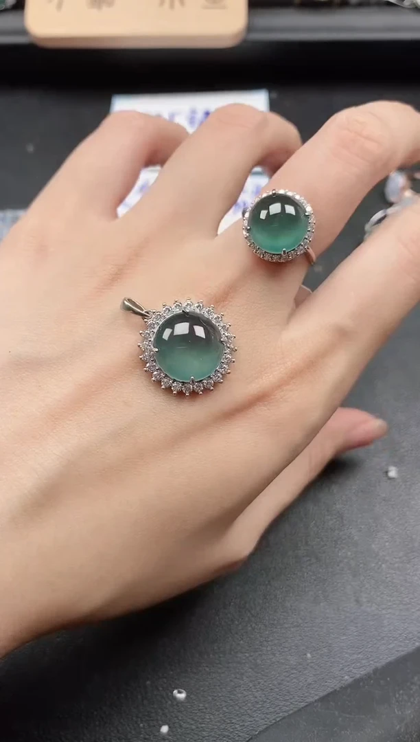 翡翠戒指银S925镶嵌51511