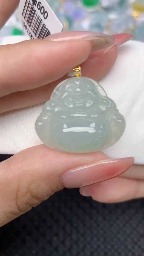 翡翠18K金镶嵌颈饰天然缅甸翡翠a货