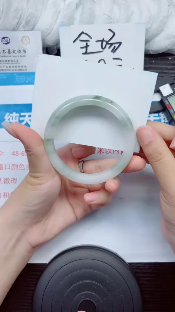 石英质玉手镯未镶嵌A277-62.63