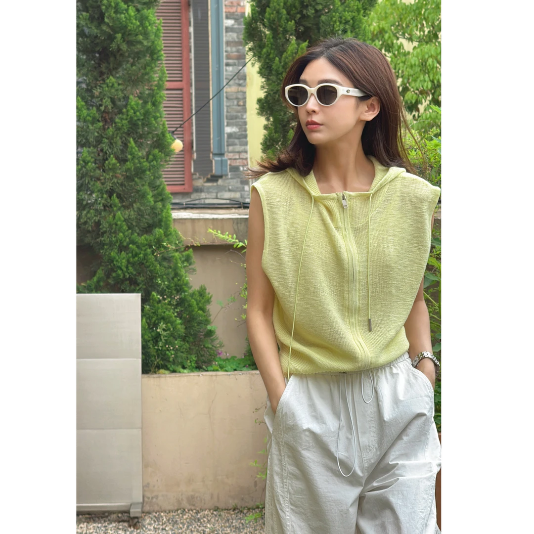 LYXZ x 大小与【星星糖】夏季新款百搭气质连帽抽带针织马甲77818