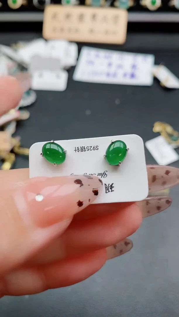 银S925镶嵌戒指翡翠1