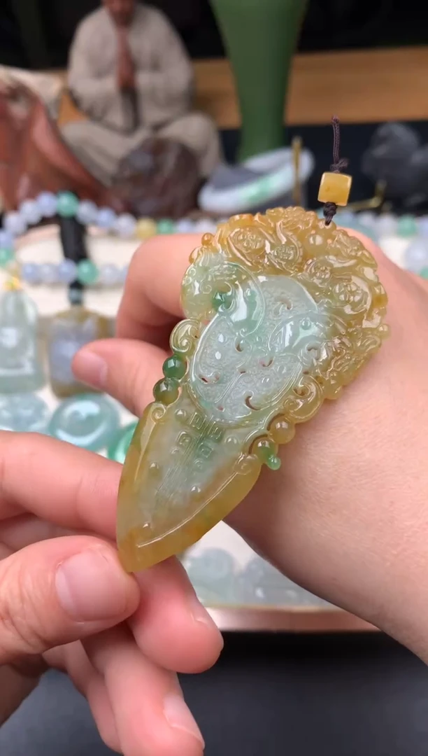 吊坠(不含链)未镶嵌翡翠吊坠