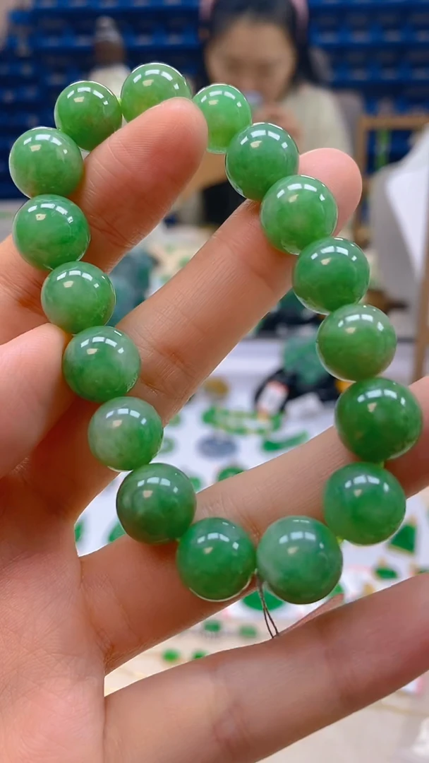 颈饰未镶嵌翡翠新号开播 全场乱卖