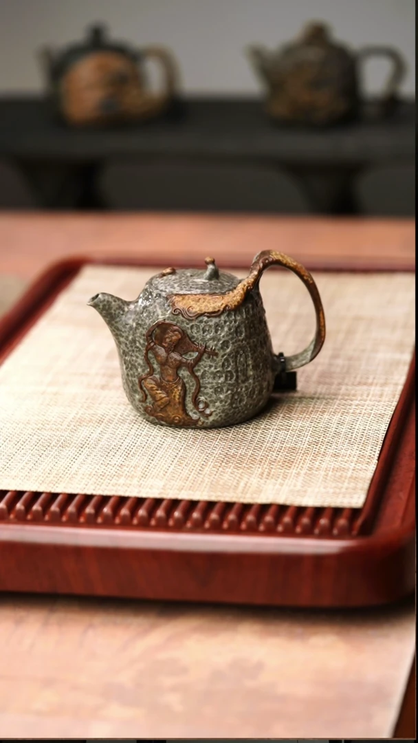 陈国力老师作品冰碛岩重工雕刻敦煌飞天壶