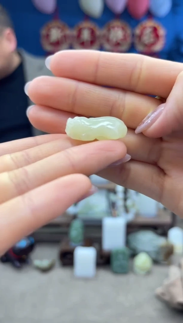 【闪购商品】和田玉颈饰未镶嵌1