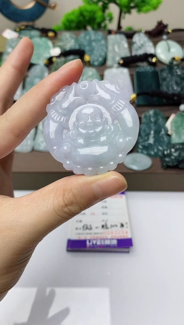 翡翠未镶嵌颈饰