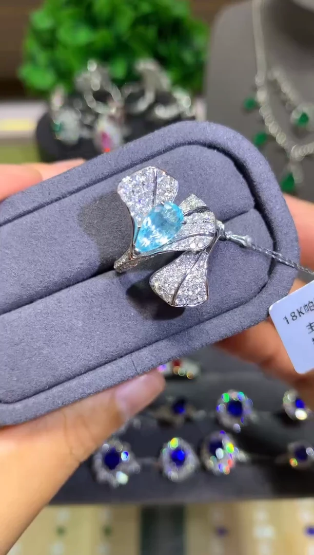 18K金镶嵌戒指帕拉依巴碧玺1.01ct 霓虹蓝