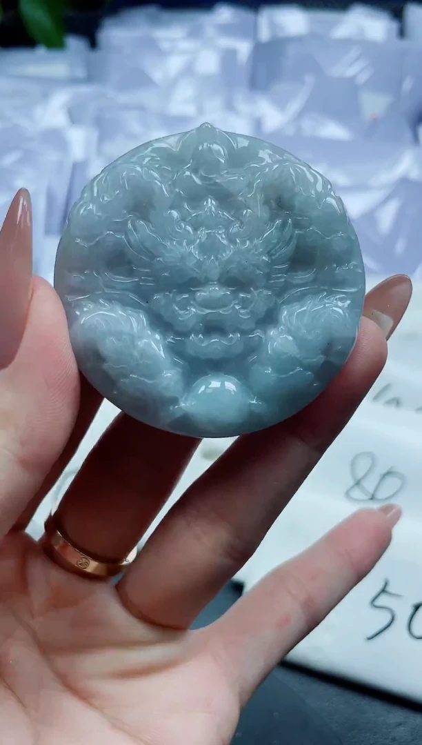 颈饰未镶嵌翡翠翡翠多样性发其一