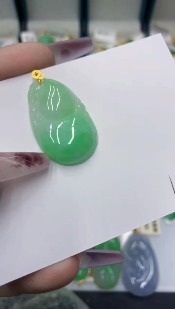 颈饰18K金镶嵌翡翠11111