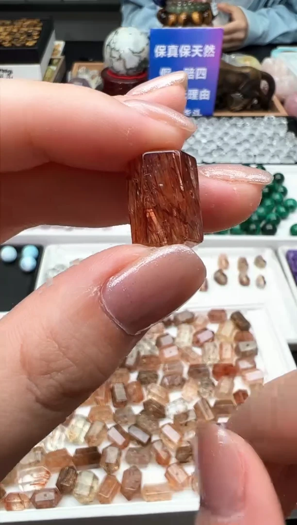 未镶嵌颈饰水晶12a多样性发其一/4.28/1个
