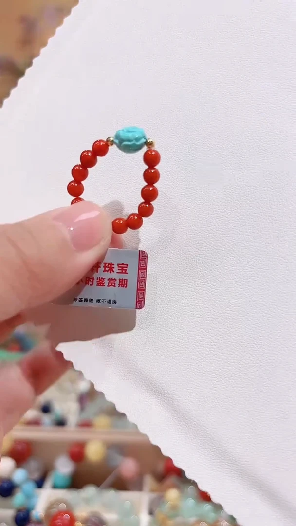 18K金镶嵌南红玛瑙戒指南红松石设计款