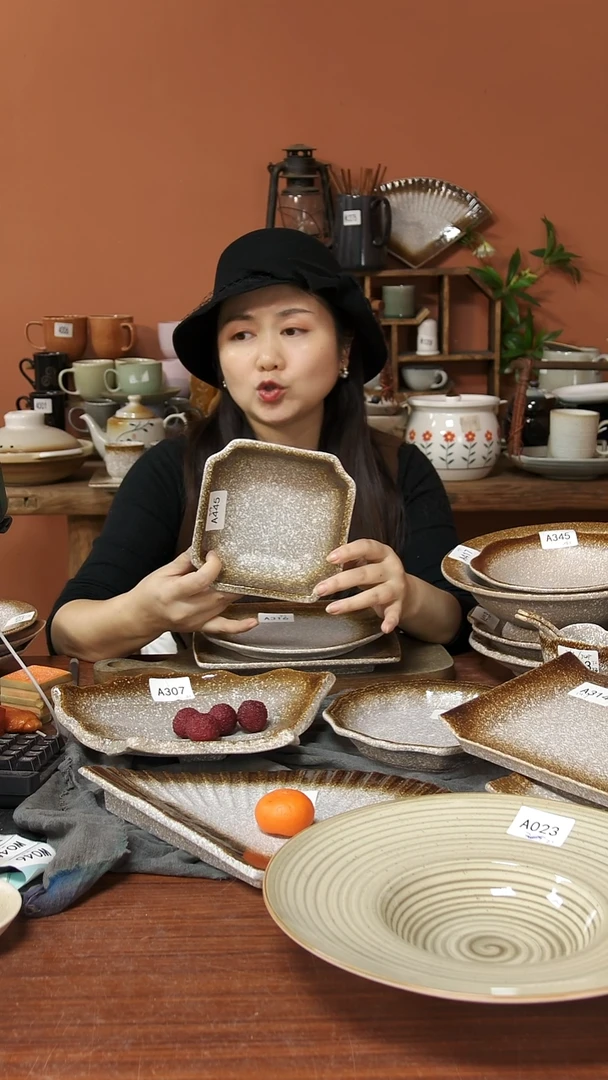 陶瓷A445 一只陶瓷粗陶八角方碗可能微瑕