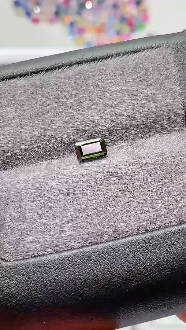 【闪购商品】碧玺裸石未镶嵌粉丝福利