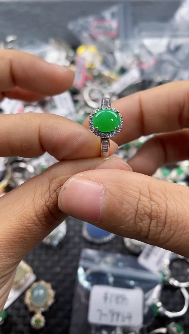 银S925镶嵌戒指翡翠999      2