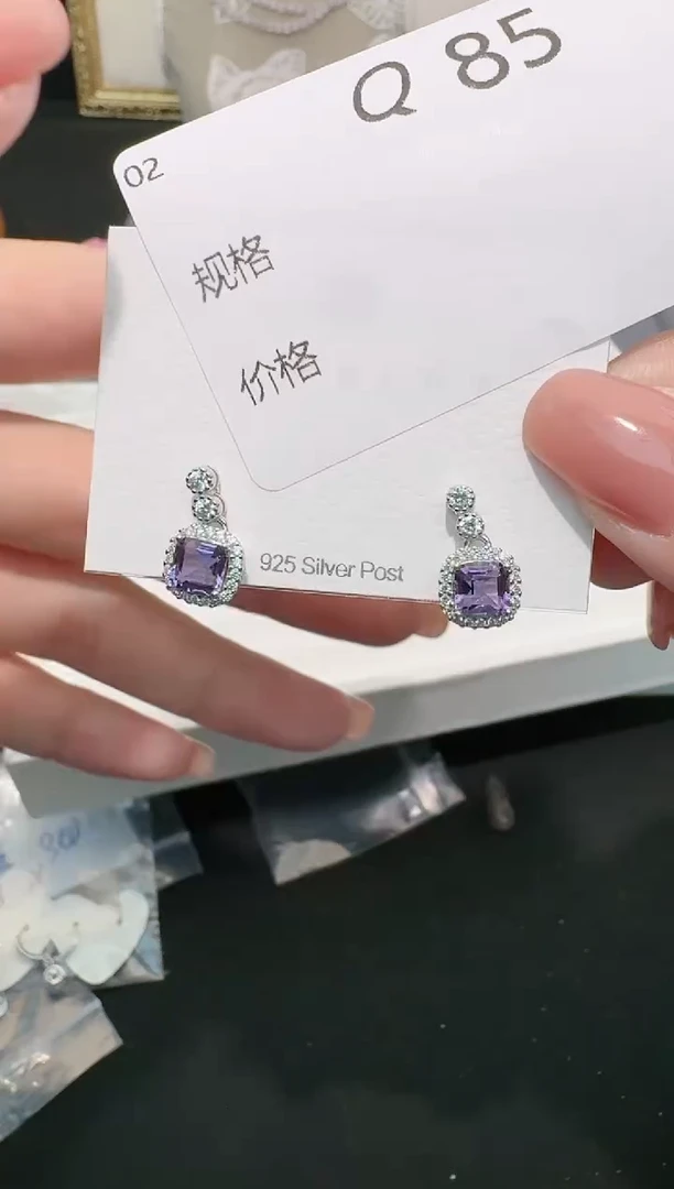 【闪购商品】水晶耳饰银S925镶嵌多样性发一Q85