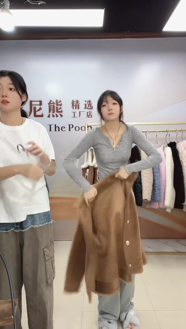 100%羊毛外套福利
