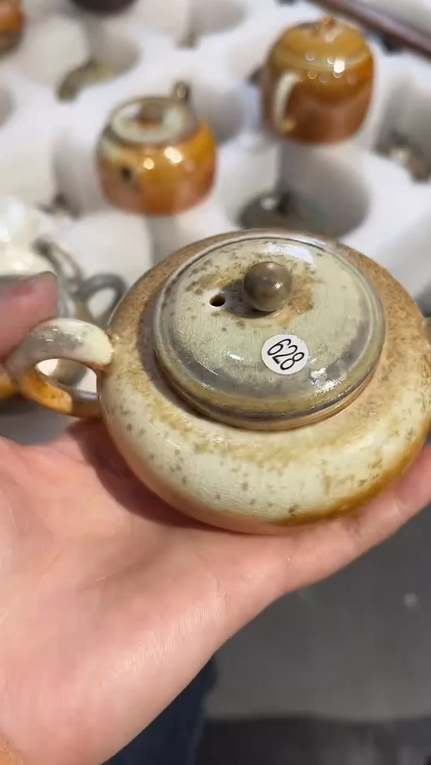 壶628号容量120-130ML中白泥