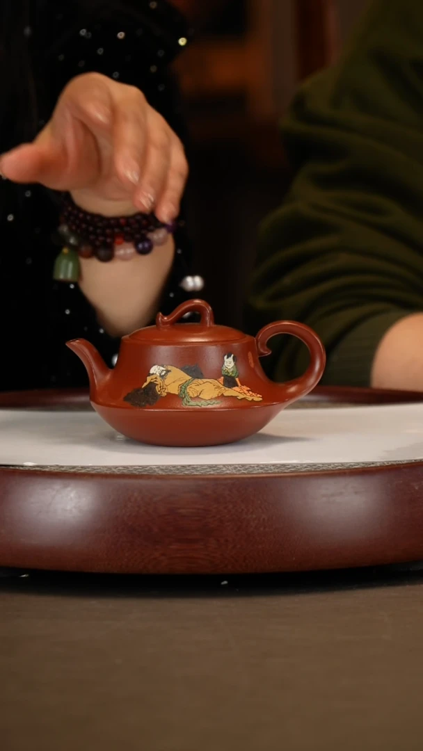 【闪购商品】紫砂茶壶【赵克南】朱泥曲壶   220CC