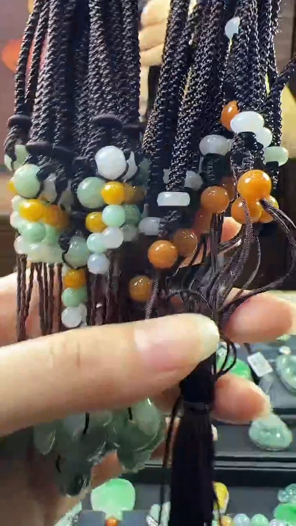 未镶嵌挂件翡翠美背（多样性发其一）
