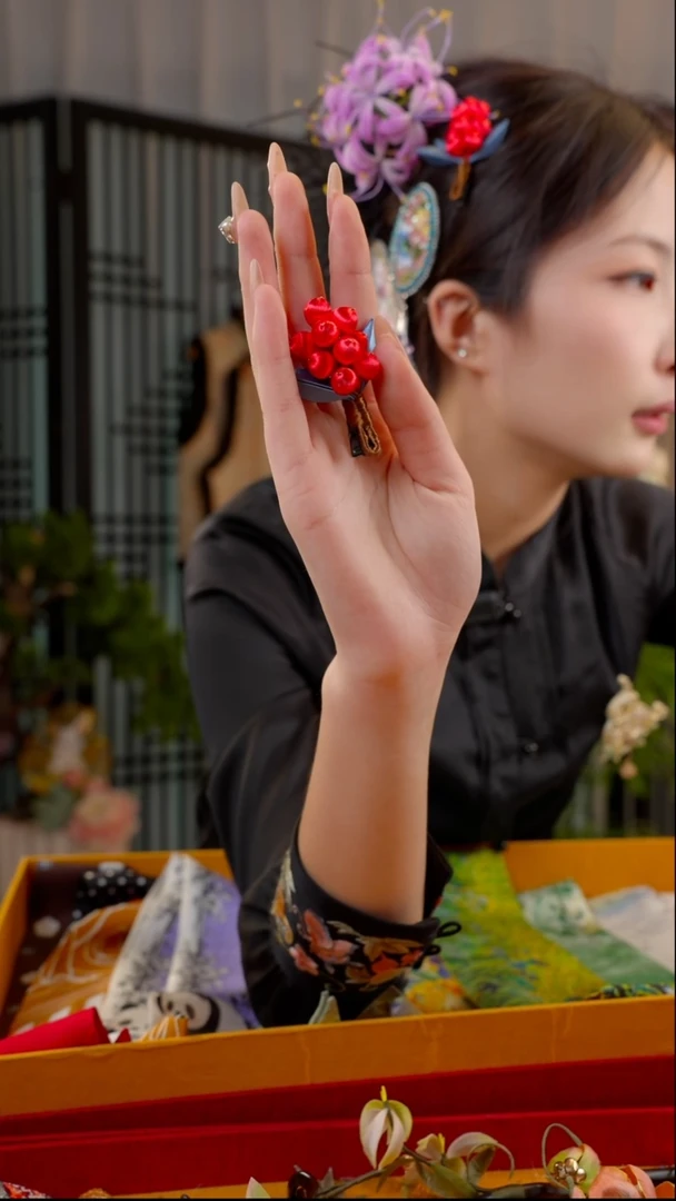 刺绣非遗苏绣绒花