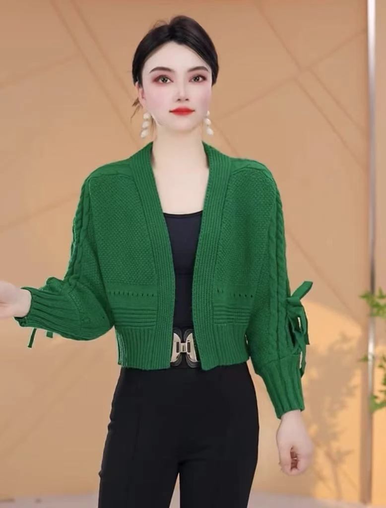 2025秋季时尚针织开衫气质百搭短款开衫上衣韩版长袖设计感开衫