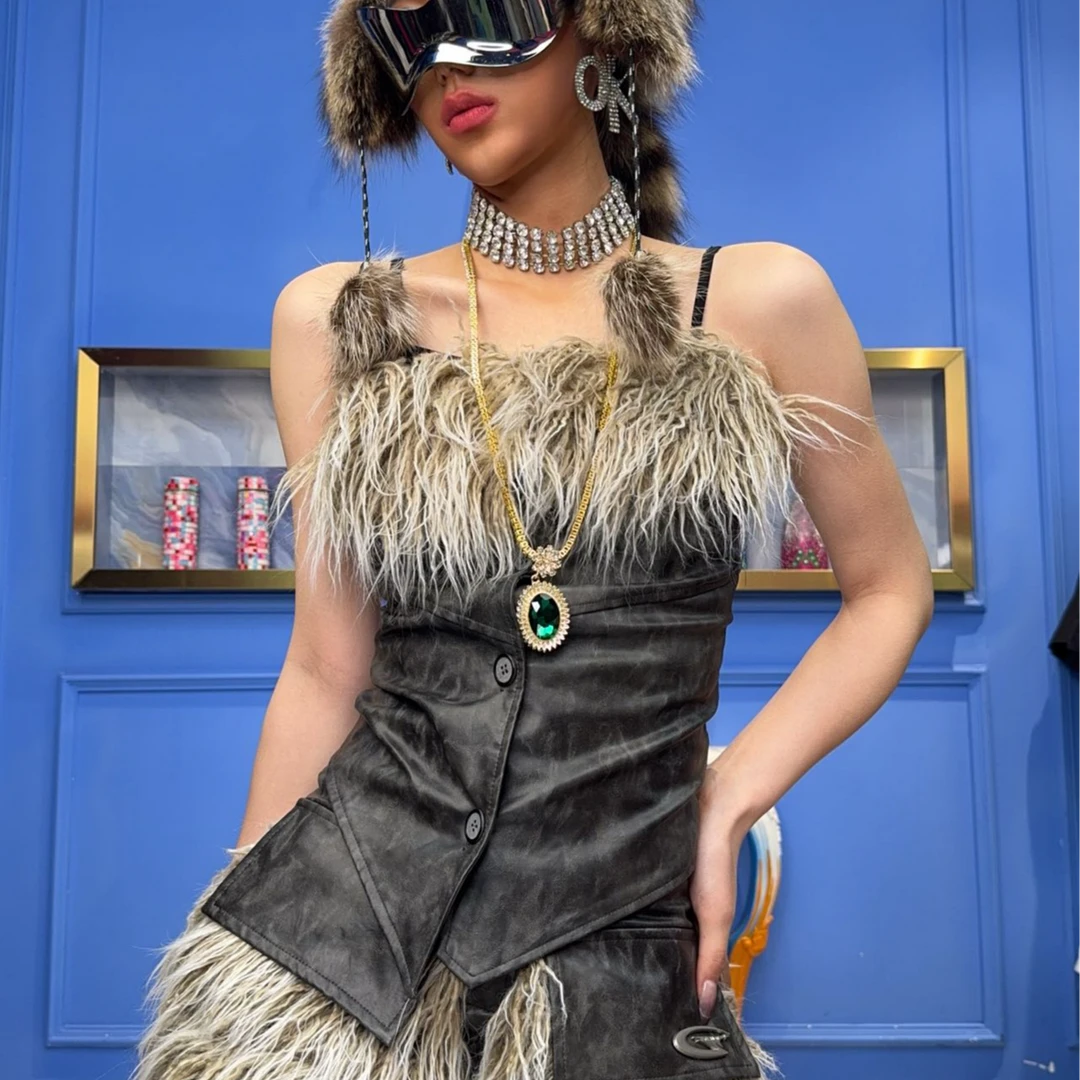 A80322 设计师款翻边毛毛时尚女性气质减龄套装