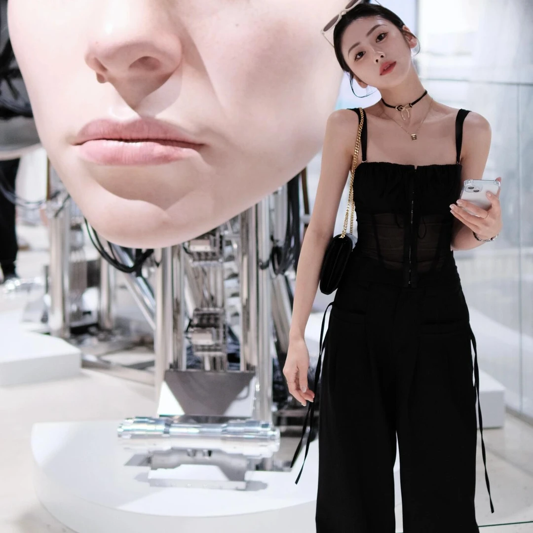 蕾丝纯欲辣妹吊带背心女外穿美背夏季2025新款黑色性感无袖上衣潮