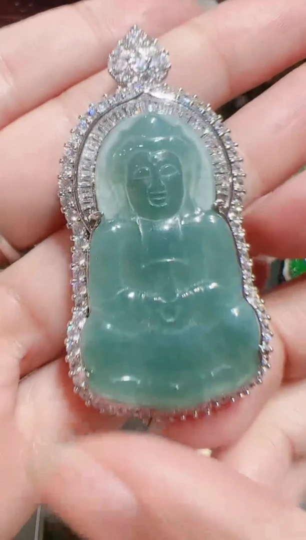 【闪购商品】翡翠颈饰未镶嵌202522041