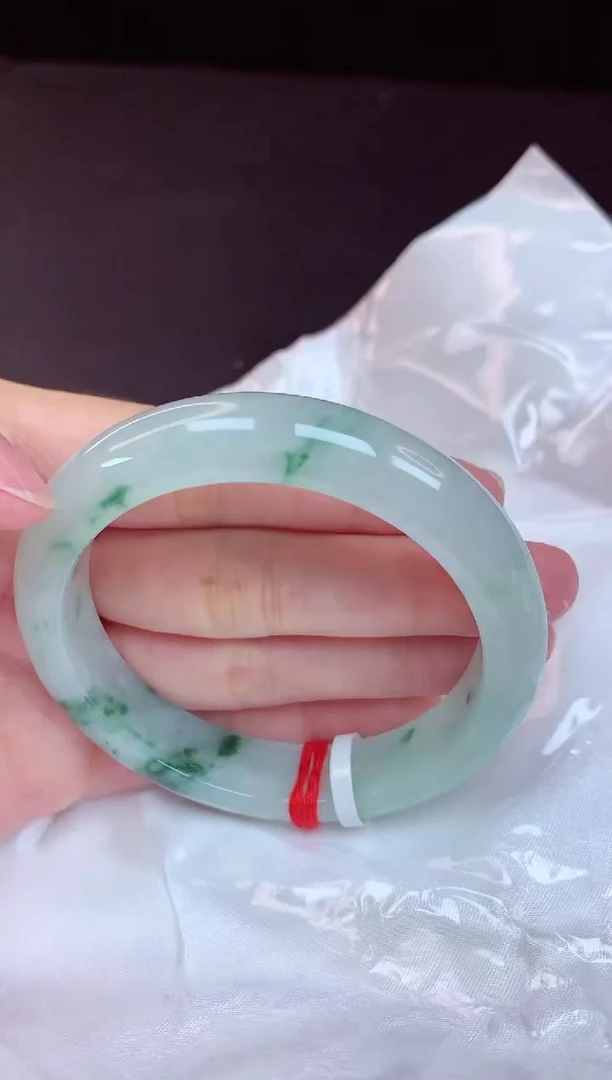 未镶嵌手镯翡翠55