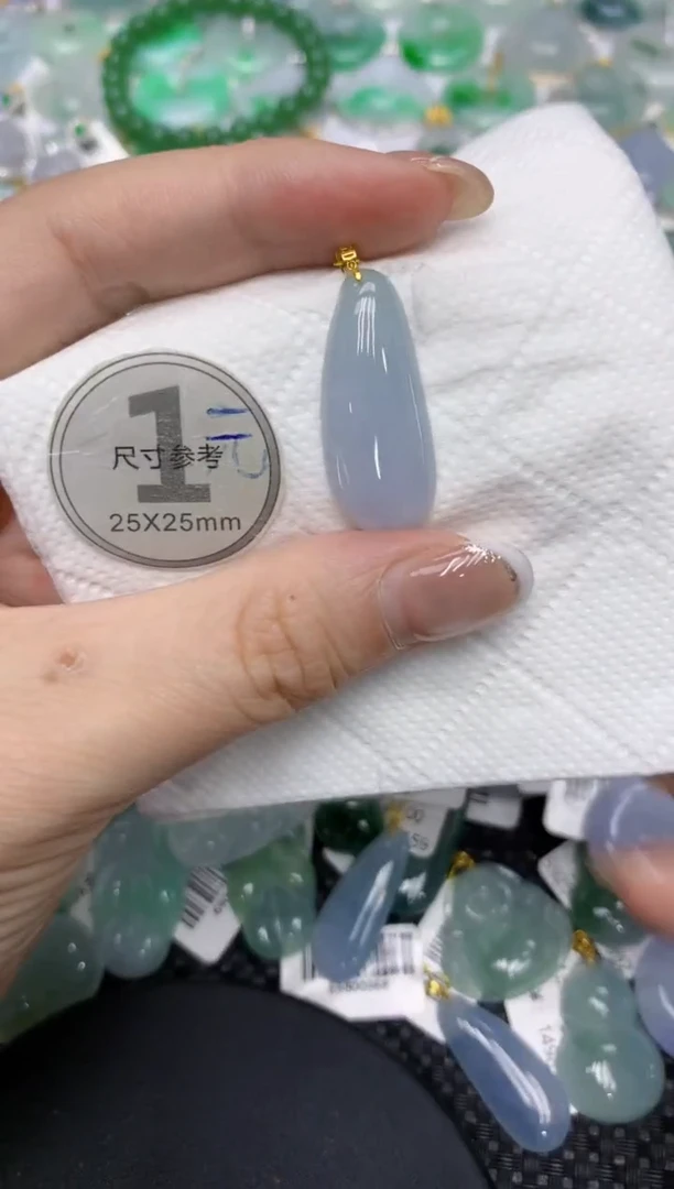 颈饰18K金镶嵌翡翠11111111