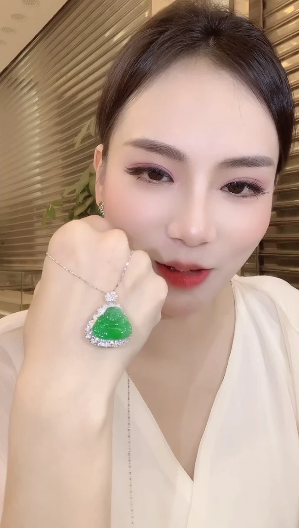 翡翠18K金镶嵌吊坠(不含链)A68
