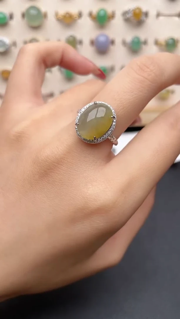 【闪购商品】翡翠戒指银S925镶嵌一物一证一礼盒